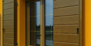 Scuro in alluminio con isolante interno